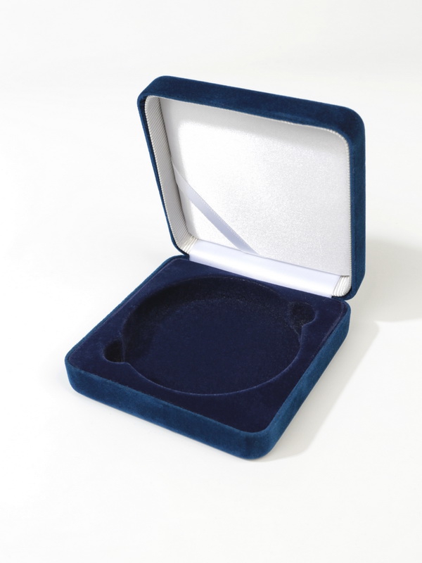 Футляр замшевый (92х92х36 мм) для 1 монеты в капсуле (диаметр 74 мм), тёмно-бордовый  Футляр замшевый (92х92х36 мм) для 1 монеты в капсуле (диаметр 74 мм), тёмно-бордовый