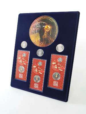 Планшет S (234х296х12 мм) для 3 монет 25 рублей и 3 монет 25 рублей в блистере «Футбол 2018». Кубок Планшет S (234х296х12 мм) для 3 монет 25 рублей и 3 монет 25 рублей в блистере «Футбол 2018». Кубок