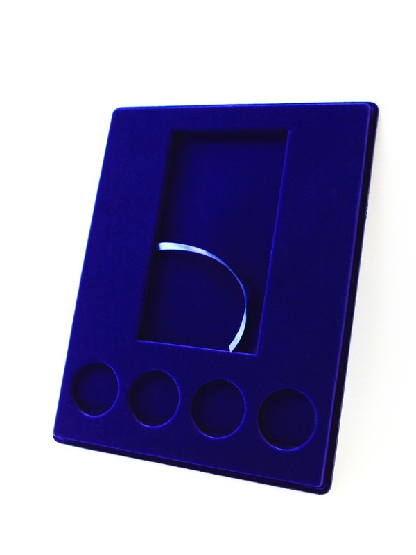  Планшет S (234х296х12 мм) для 1 банкноты Сочи-2014 в капсуле и 4 монет Сочи-2014 в капсулах, тёмно-синий