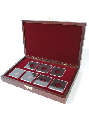 Деревянный футляр Vintage M (244х156х38 мм) для 7 монет в капсулах Quadrum (50х50х6 мм)