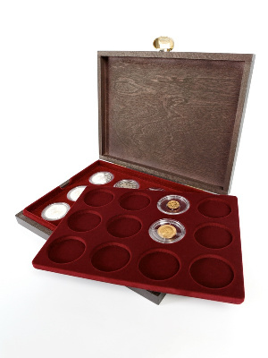 Деревянный футляр Carus XM (248х196х32 мм) для 24 монет в капсулах (диаметр 44 мм). 2 уровня