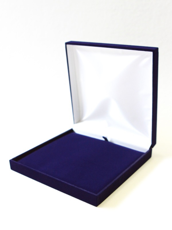 Футляр (160х160х33 мм) с универсальным ложементом, тёмно-синий Футляр (160х160х33 мм) с универсальным ложементом, тёмно-синий