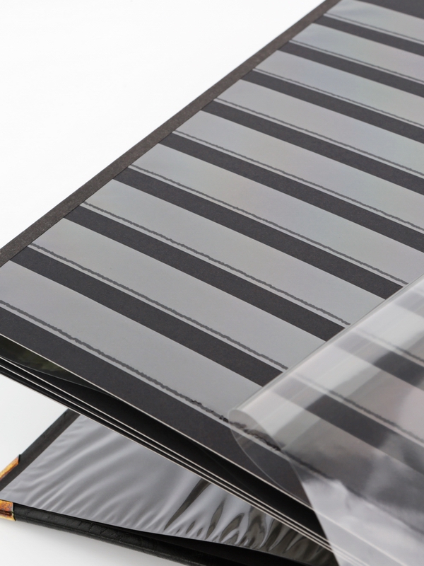 Альбом для марок (кляссер ROYAL). 30 листов (60 страниц) из чёрного картона с промежуточными прозрачными листами. Чёрный. Prinz, 6032