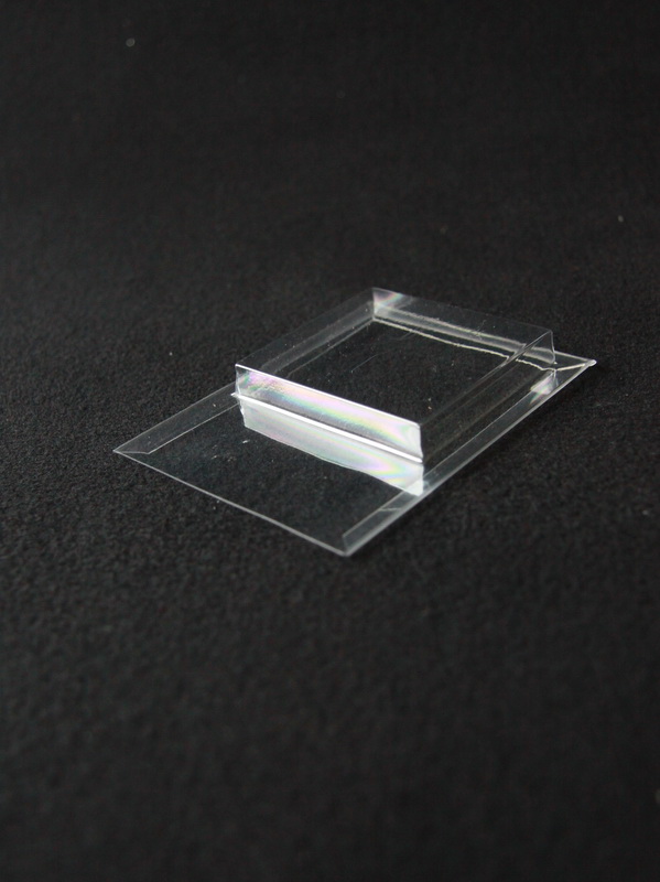 Блистер с загибом краев под изделие 53х57х9 мм