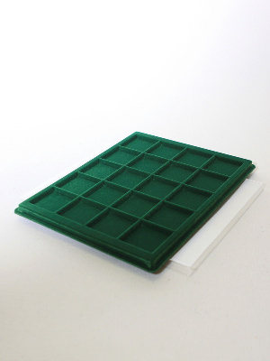 Планшет S (234х296х12 мм) на 20 ячеек (49х49х7 мм)