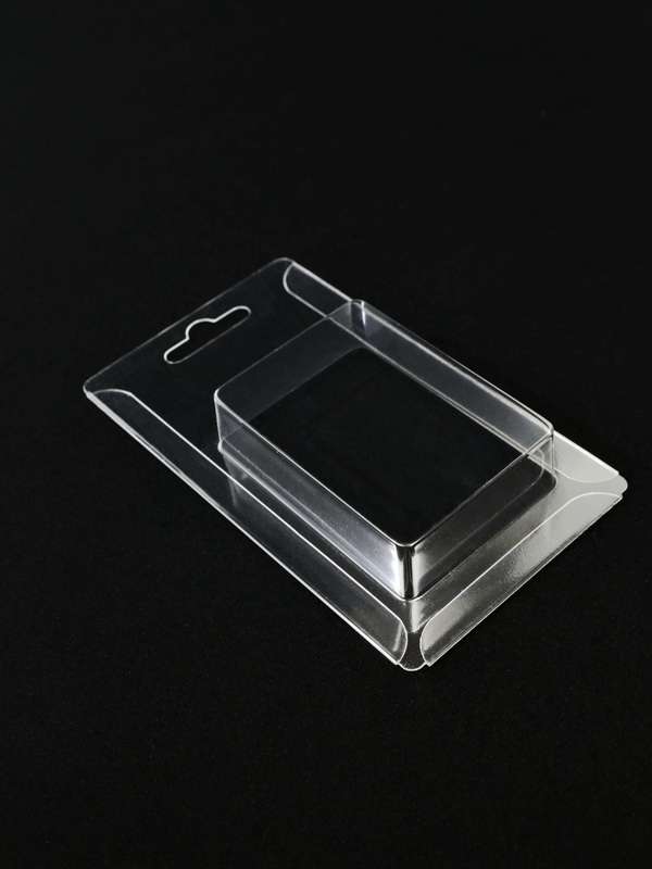 Блистер с загибом краев под изделие 51х71х19,5 мм. Тип 14