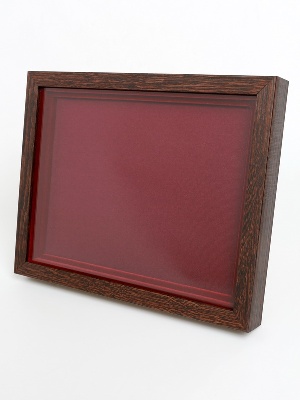 Багетная рамка S пластиковая под 1 ячейку (209х270х18 мм) с поролоновой вставкой. Вид 1