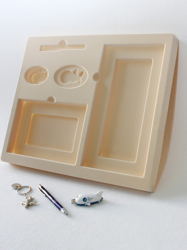 Флокированный ложемент под сувенирный набор для Авиакомпании