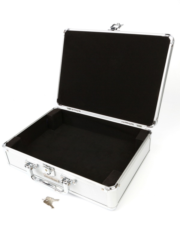 Алюминиевый кейс (CARGO S6) для 6 планшетов Smart Leuchtturm. Leuchtturm, 311927 Алюминиевый кейс (CARGO S6) для 6 планшетов Smart Leuchtturm. Leuchtturm, 311927