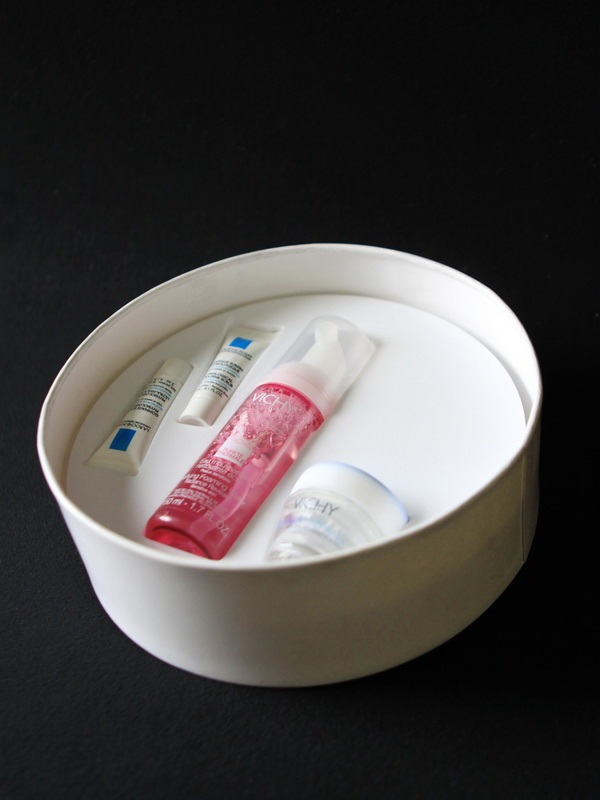 Пластиковый ложемент для косметического набора