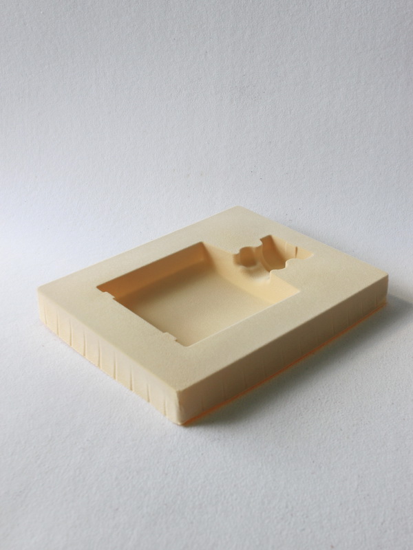 Флокированный ложемент под бутылку водки «10 лет Союзного государства Россия-Белоруссия»