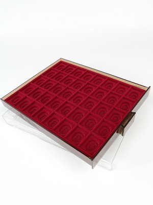 Кассета XL на 40 ячеек (39х31х6 мм) (под знаки с винтом)