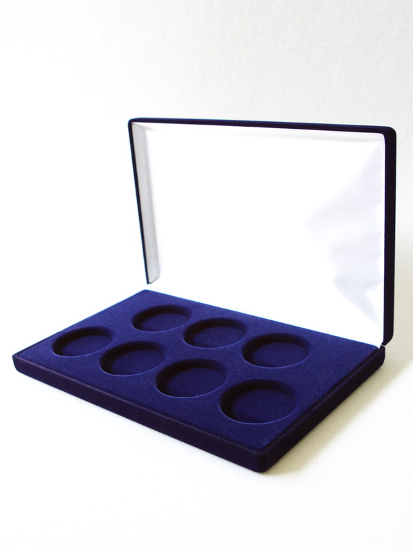  Футляр (217х141х29 мм) для 7 монет в капсулах (диаметр 44 мм), тёмно-синий