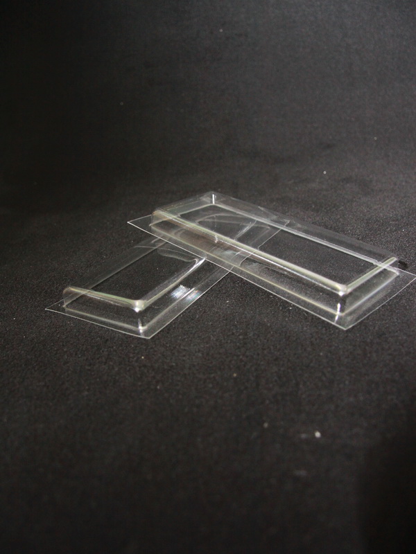 Блистер с загибом краев под изделие 59х152х13 мм