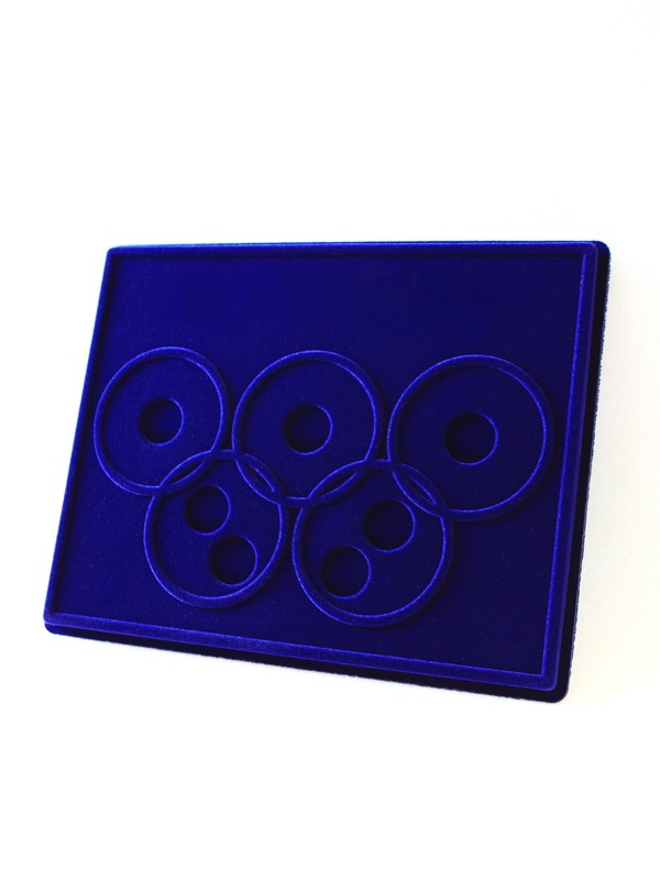  Планшет S (234х296х12 мм) для 7 Олимпийских монет Сочи-2014 без капсул (5 колец), тёмно-синий