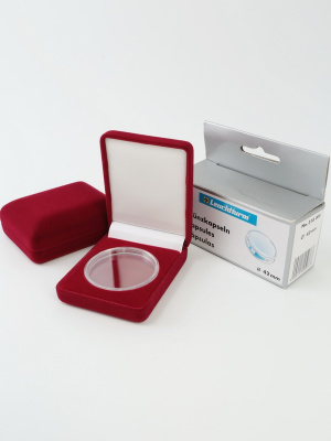 Футляр (61х79х32 мм) для монеты, медали диаметром 42 мм в капсуле Leuchtturm (диаметр ячейки 48 мм) Футляр (61х79х32 мм) для монеты, медали диаметром 42 мм в капсуле Leuchtturm (диаметр ячейки 48 мм)