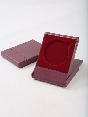 Футляр пластиковый (79х106х16 мм) для одной монеты, медали (диаметр 55 мм, глубина 5 мм) Футляр пластиковый (79х106х16 мм) для одной монеты, медали (диаметр 55 мм, глубина 5 мм)