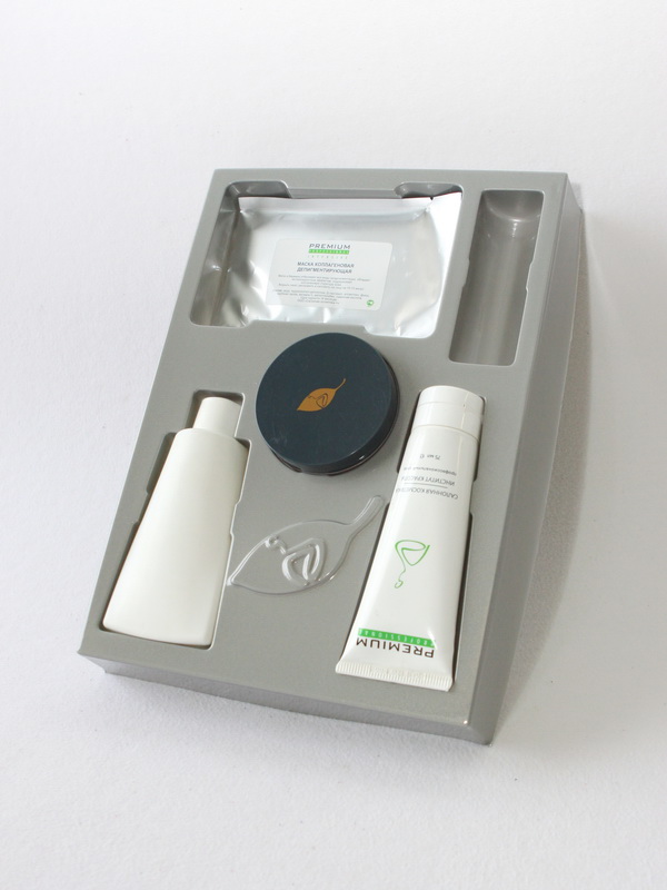 Ложемент под набор косметики