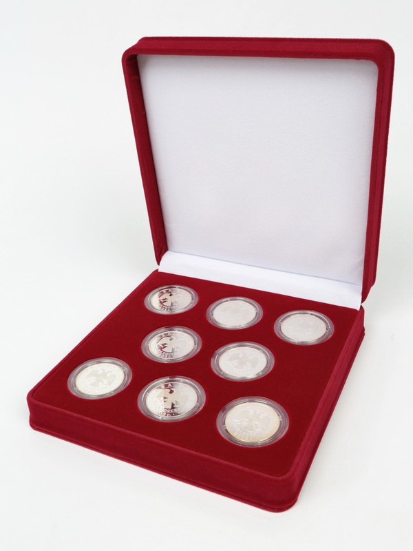 Футляр (186х192х50 мм) на 8 монет в капсулах (диаметр 44 мм)