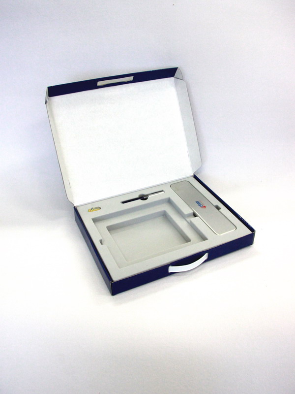 Флокированный ложемент под подарочный набор в картонную коробку