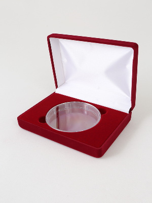 Футляр (142х102х42 мм) для монеты, медали в капсуле (диаметр 82 мм) Футляр (142х102х42 мм) для монеты, медали в капсуле (диаметр 82 мм)