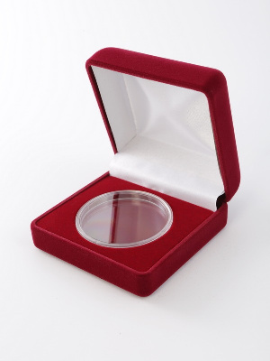 Футляр (80х80х40 мм) для монеты, медали диаметром 47 мм в капсуле Leuchtturm (диаметр ячейки 53 мм) Футляр (80х80х40 мм) для монеты, медали диаметром 47 мм в капсуле Leuchtturm (диаметр ячейки 53 мм)