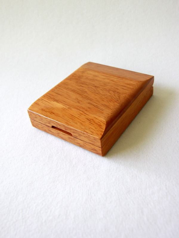 Деревянный футляр (103х130х35 мм) под медаль