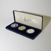 Футляр пластиковый (204х85х20 мм) на 3 монеты в капсулах (диаметр 44 мм)
