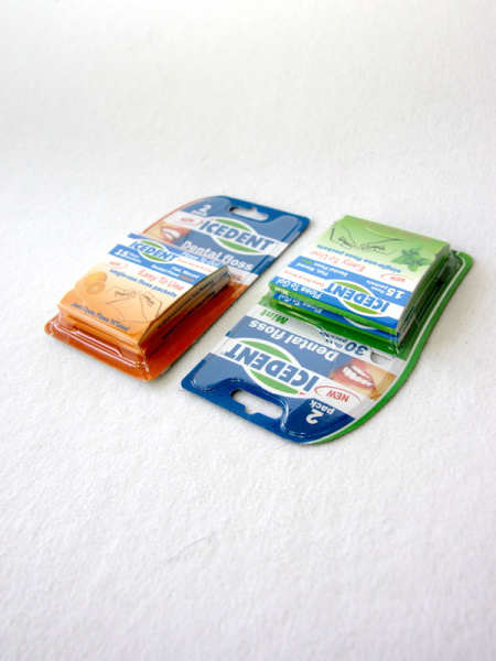 Блистер с приваркой для зубной нити