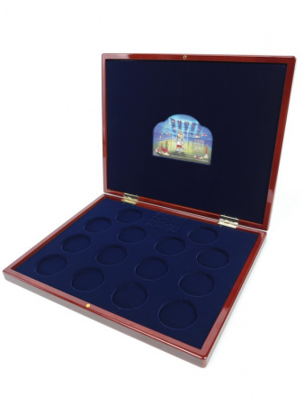 Деревянный бокс Volterra Piano (304х243х33 мм) для 14 серебряных монет Кубок Конфедераций 2017 и Чемпионат мира по футболу 2018 в капсулах. Талисман