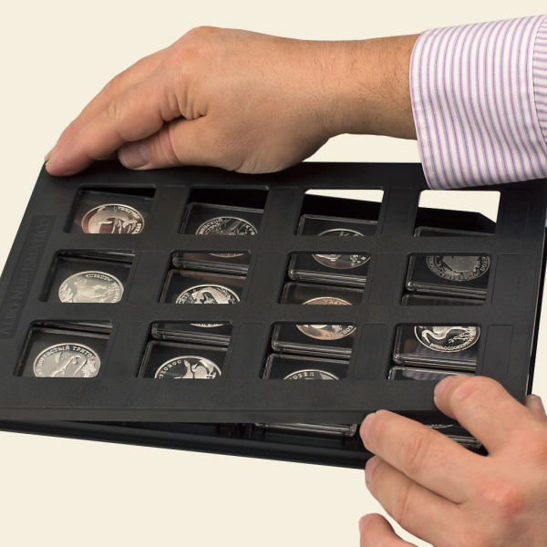 Albo Case для хранения монет в квадратных капсулах (48 капсул). Зелёный. Альбо Нумисматико, AC-17-04-04-01