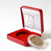 Футляр Nobile из искусственной кожи (67х67х26 мм) для 1 монеты в капсуле (диаметр 44 мм). Leuchtturm, 344954