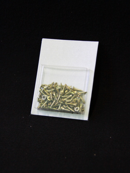 Блистер с загибом краев под изделие 53х57х9 мм