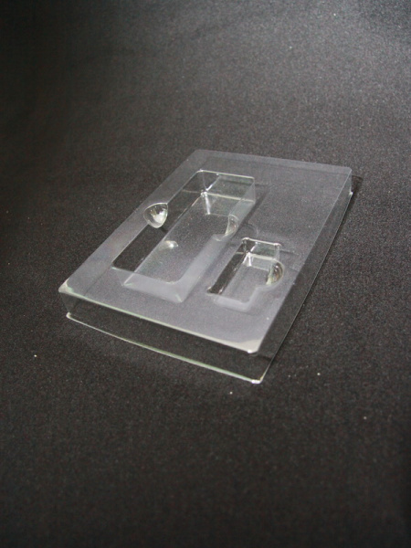 Блистерный ложемент под электронный прибор с батарейками