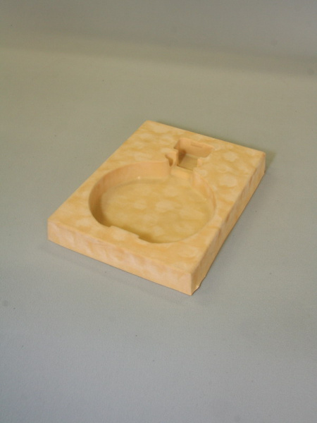 Флокированный ложемент под бутылку коньяка