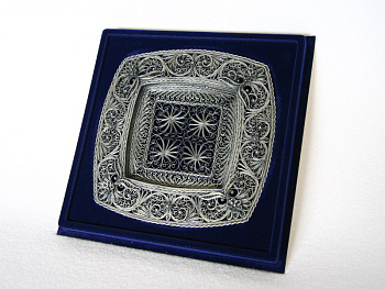 Сувенирная упаковка под тарелку