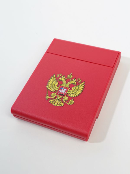 Футляр пластиковый (79х106х16 мм) для медали «За особые успехи в учении». С цветным гербом, красный  Футляр пластиковый (79х106х16 мм) для медали «За особые успехи в учении». С цветным гербом, красный