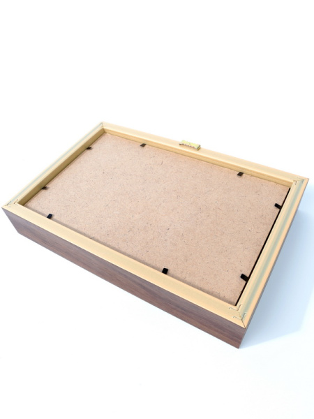  Багетная рамка M пластиковая под 1 ячейку (118х207х16 мм) с поролоновой вставкой. Вид 2, тёмно-бордовый