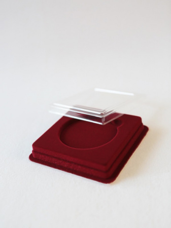 Сувенирная упаковка (106х106х20 мм) под медаль (диаметр 65 мм, глубина 5 мм)