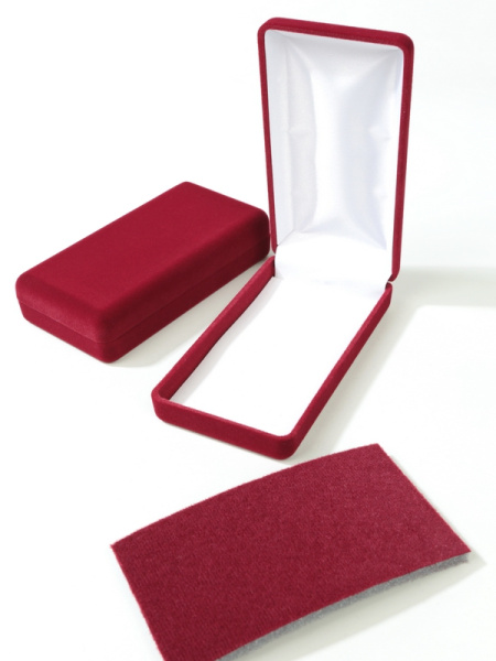 Футляр (62х116х26 мм) с поролоновой вставкой, светло-бордовый