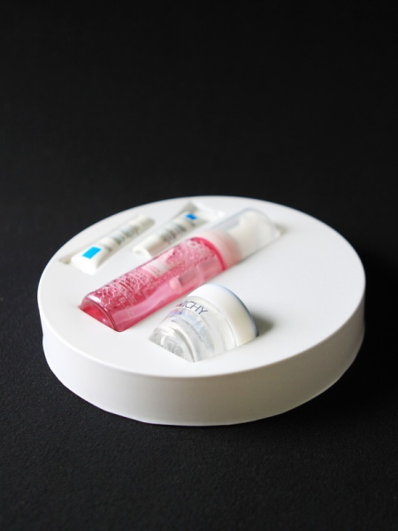 Пластиковый ложемент для косметического набора