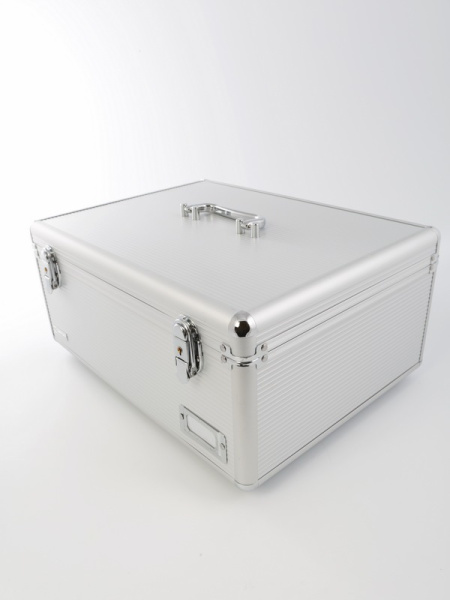 Кофр CARGO MULTI XL для коллекционеров, серебристый. Leuchtturm, 316530 Кофр CARGO MULTI XL для коллекционеров, серебристый. Leuchtturm, 316530