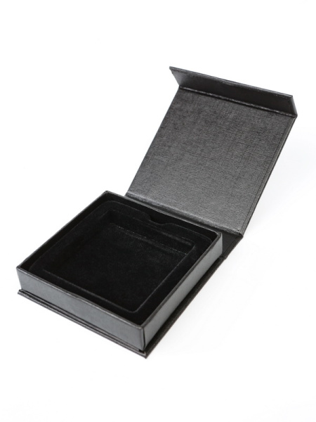Футляр Airbox (71х71х18 мм) для монеты в капсуле Quadrum (50х50х6 мм). Leuchtturm, 347315 Футляр Airbox (71х71х18 мм) для монеты в капсуле Quadrum (50х50х6 мм). Leuchtturm, 347315