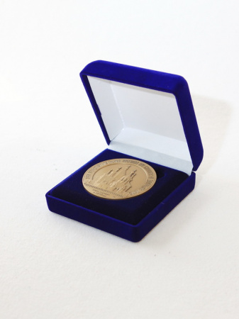 Футляр (92х92х40 мм) для монеты, медали (диаметр 60 мм, глубина 5 мм)