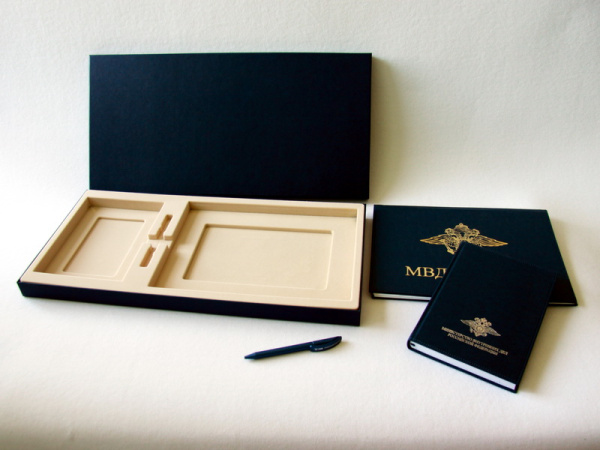 Флокированный ложемент под набор из 3 предметов (ежедневник, планинг и ручка). Для МВД России