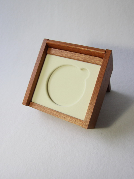 Деревянный футляр (перевёртыш) под медаль