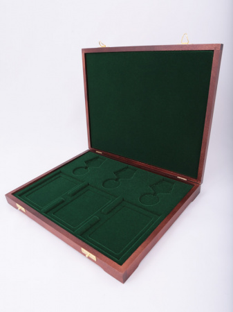 Футляр деревянный Vintage S (305х247х40 мм) для 3 медалей РФ d-37 мм и 3 удостоверений