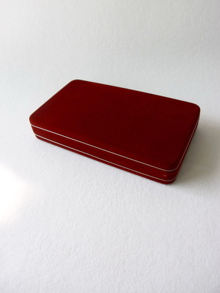 Футляр замшевый (125х222х40 мм) под медаль и удостоверение