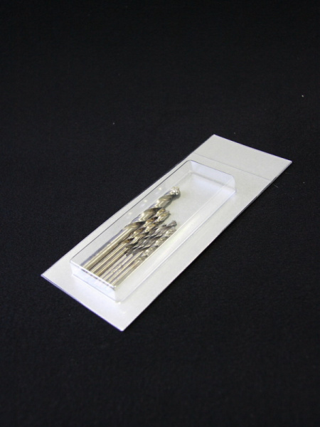 Блистер с загибом краев под изделие 40х120х12 мм