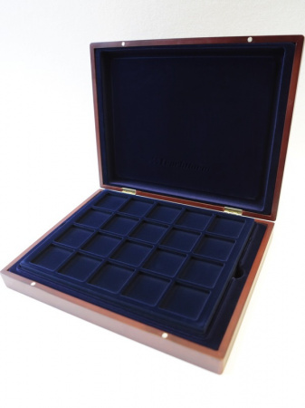 Футляр деревянный Volterra Trio (344х267х50 мм). 3 вставки. Для 60 монет (квадратные ячейки 48х48х7 мм). (321012)